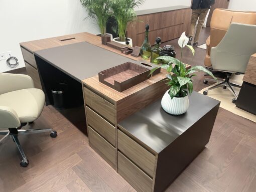 DESKS & BUREAU - Image 40