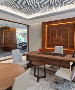 DESKS & BUREAU