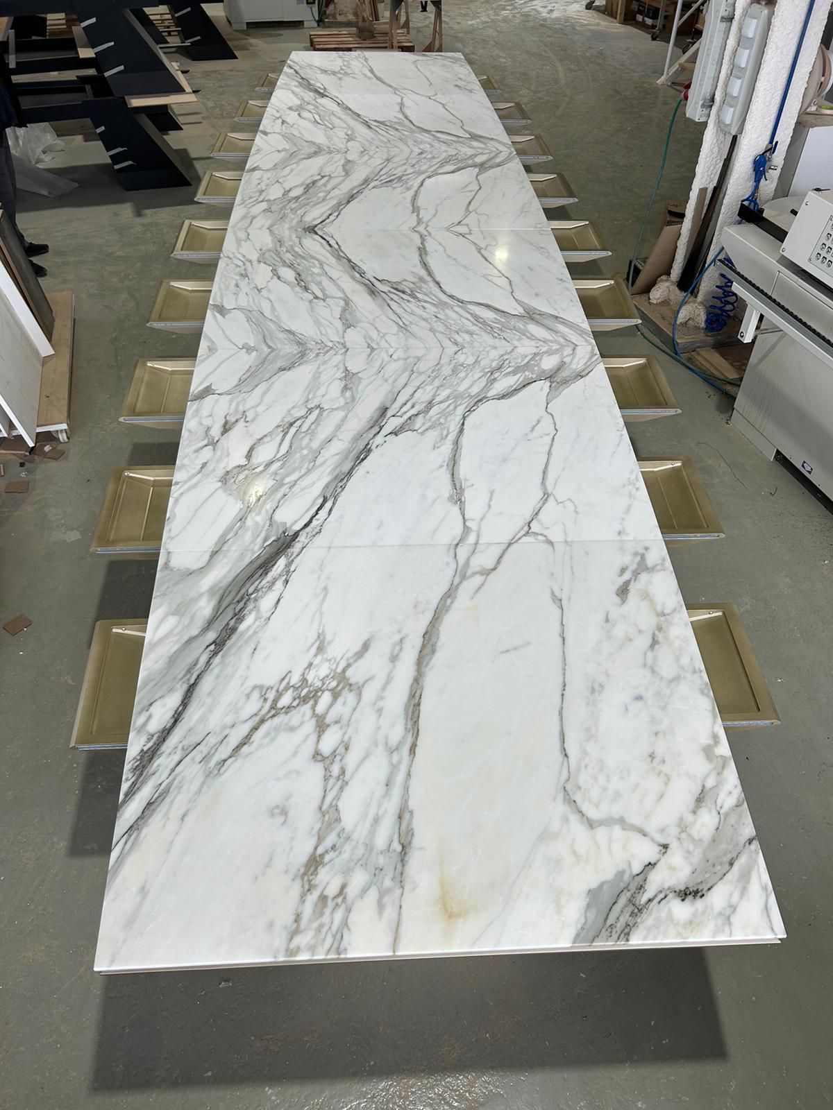 MANUFACTURING – Meeting tables Saudi Arabia